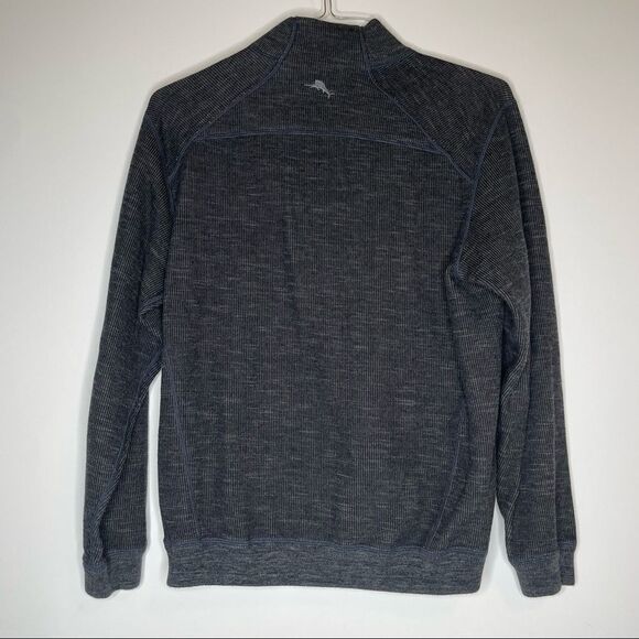 Tommy Bahama Reversible Heather Gray / Charcoal 1/4 Zip Top in Size Small - Picture 5 of 7